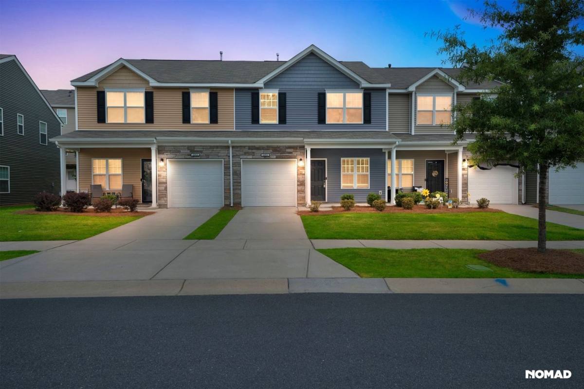 Townhouse for rent at 16016 Simril Court, Charlotte, NC 28278