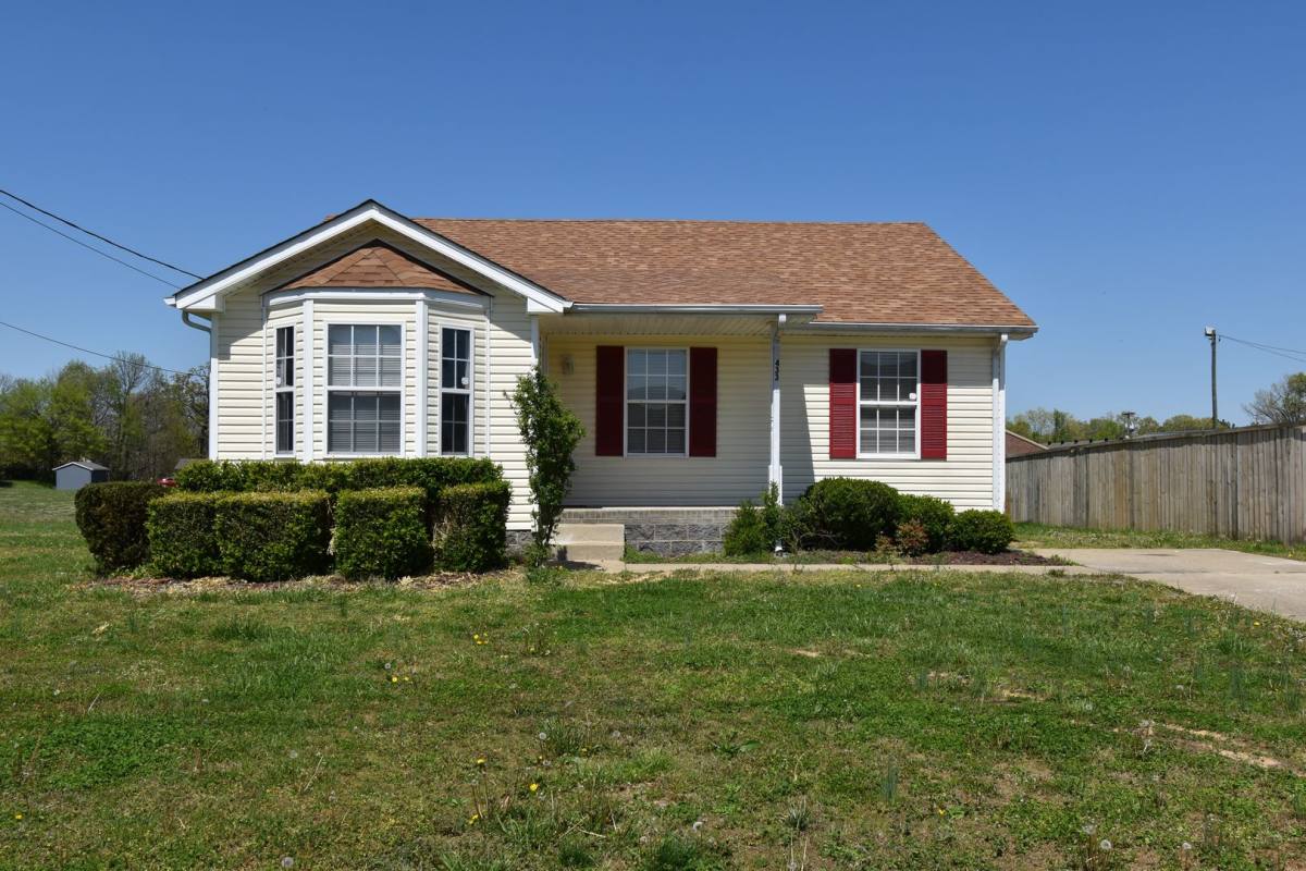 House for rent at 433 Caney Lane, Clarksville, TN 37040