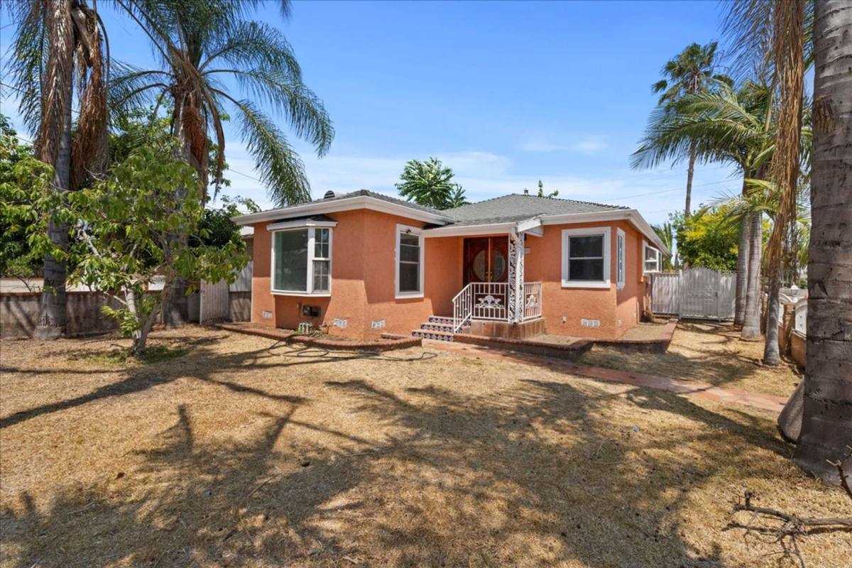 House for rent at 5300 Walnut Grove Ave, San Gabriel, CA 91776