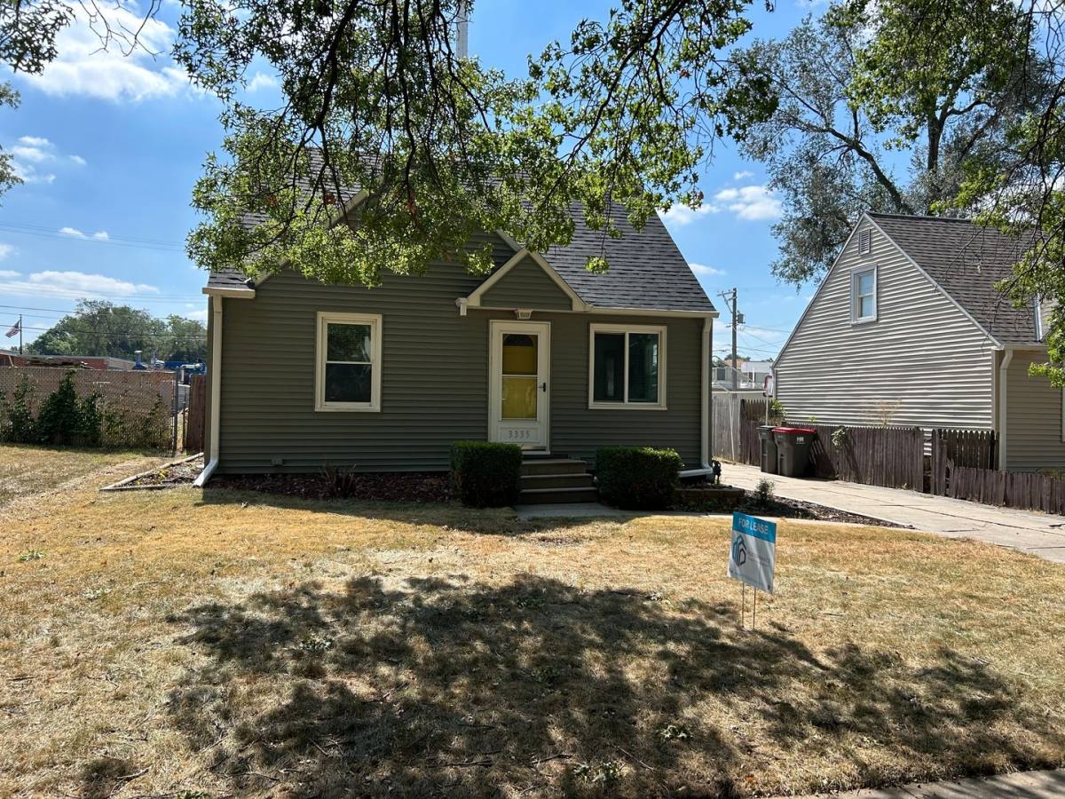 House for rent at 3335 P St, Lincoln, NE 68503