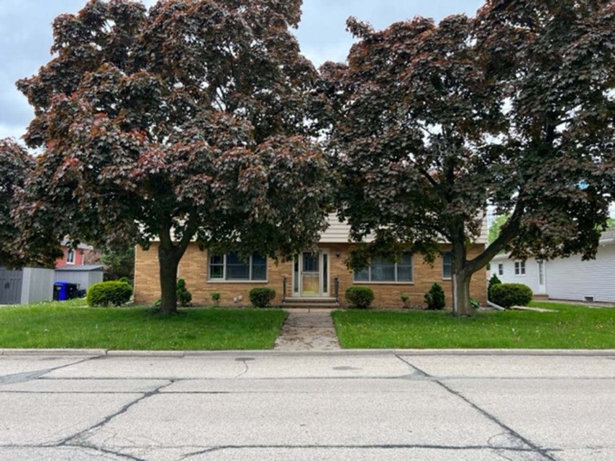 Apartment for rent at 1531 S Perkins St, Appleton, WI 54914