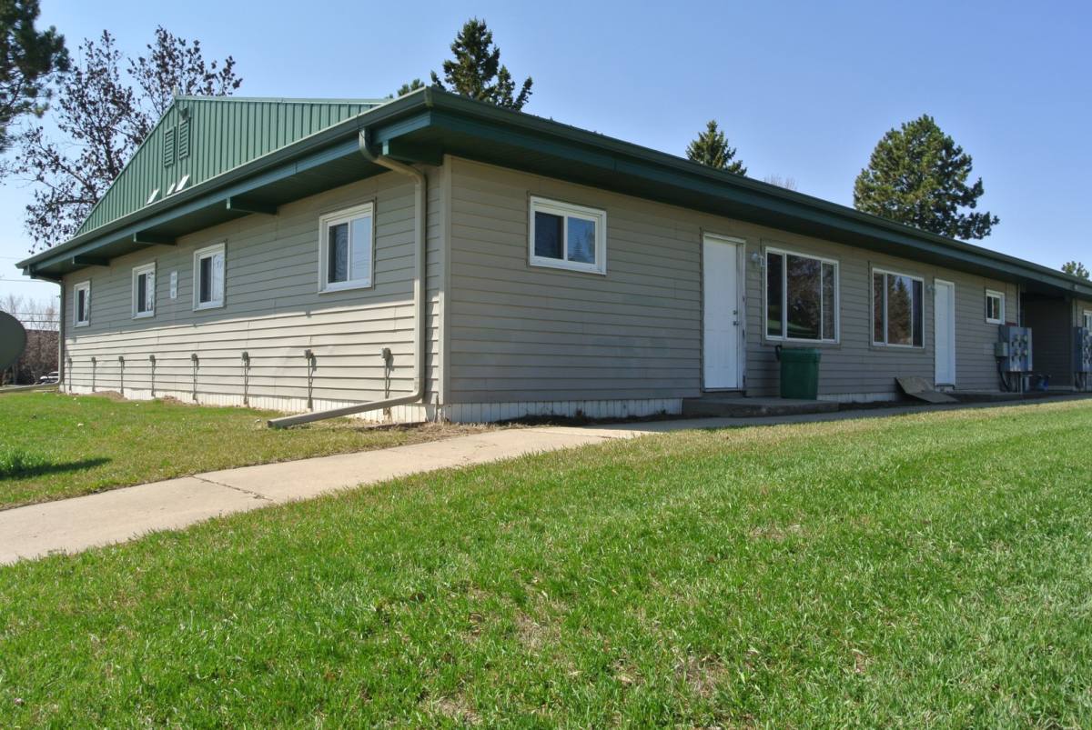 Apartment for rent at 2410 4th St NW, Minot, ND 58703