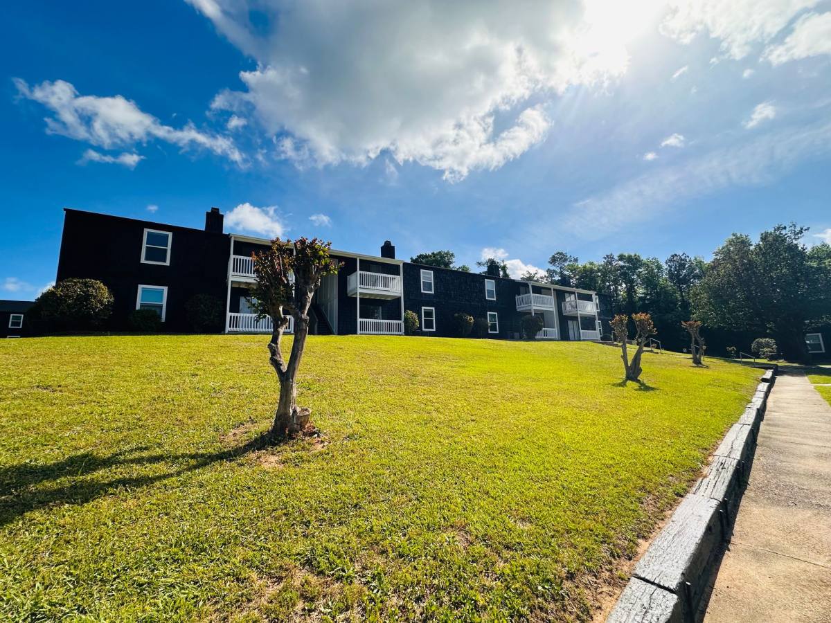 Riverchase Apartment Homes, 3500 MS-39, Meridian, MS 39301 - Apartment for Rent - Image 2