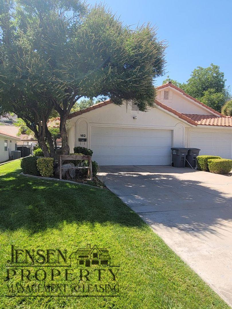 Townhouse for rent at 162 S 200 W, Saint George, UT 84770