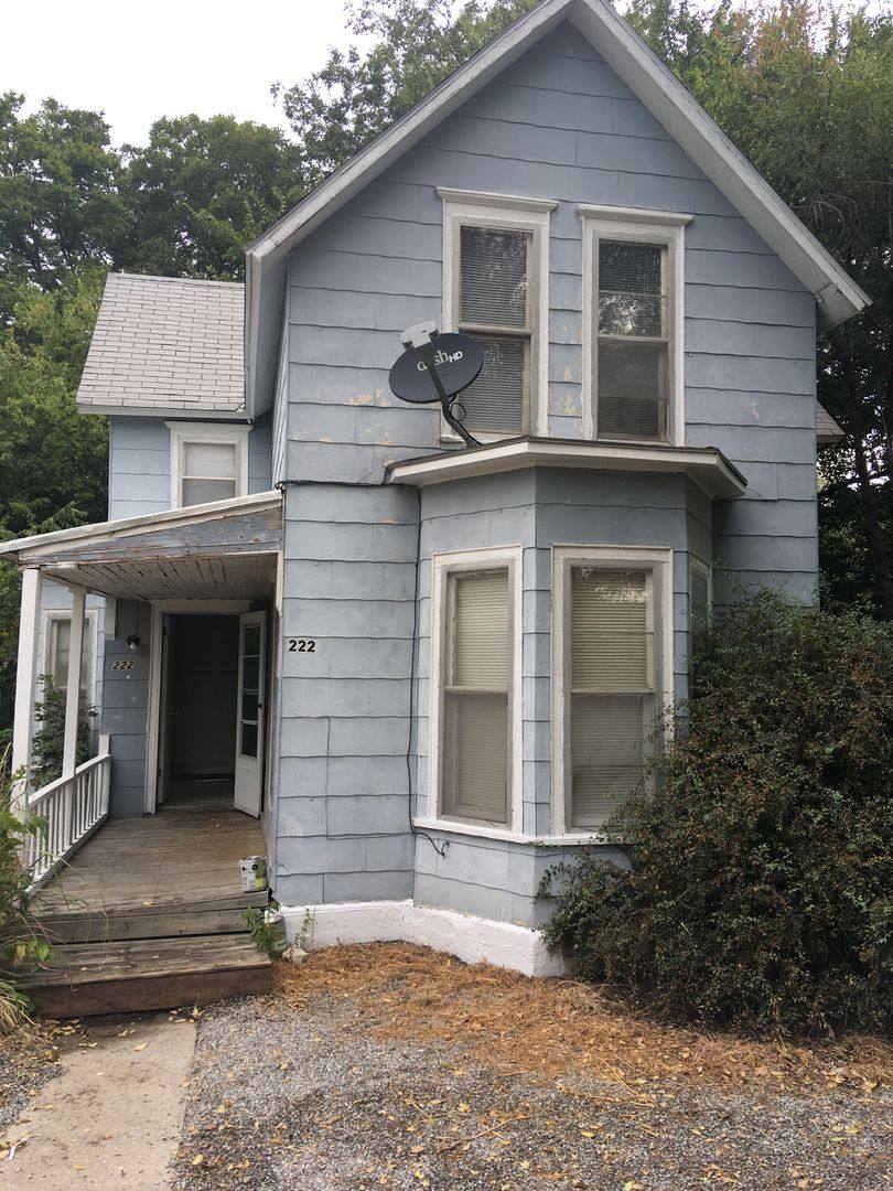 House for rent at 222 W 11th St, Newton, KS 67114