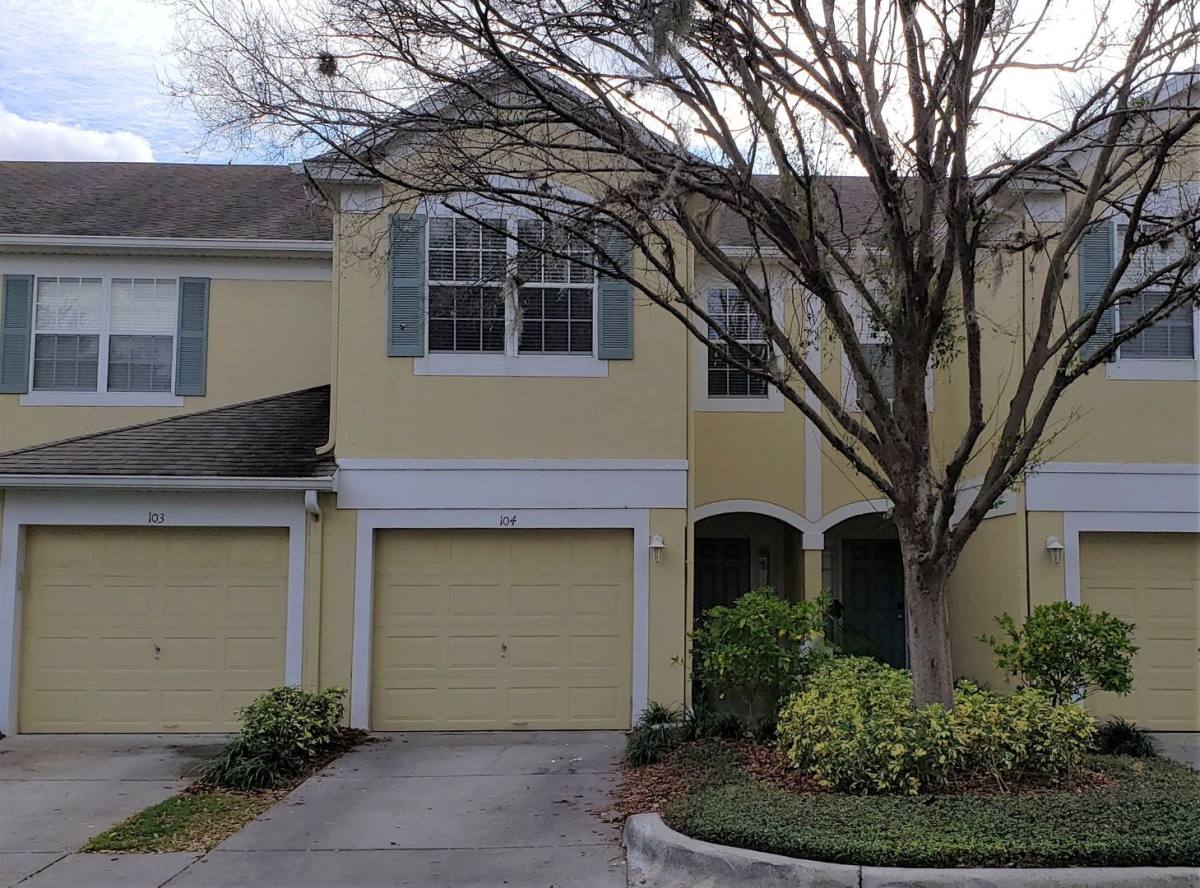 Townhouse for rent at 6000 Kipling Court, Orlando, FL 32835