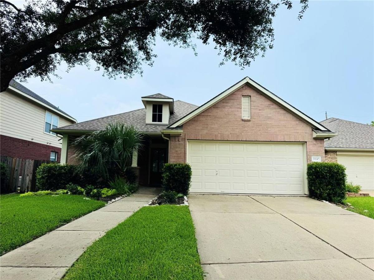 House for rent at 23247 Dewflower Dr, Katy, TX 77494