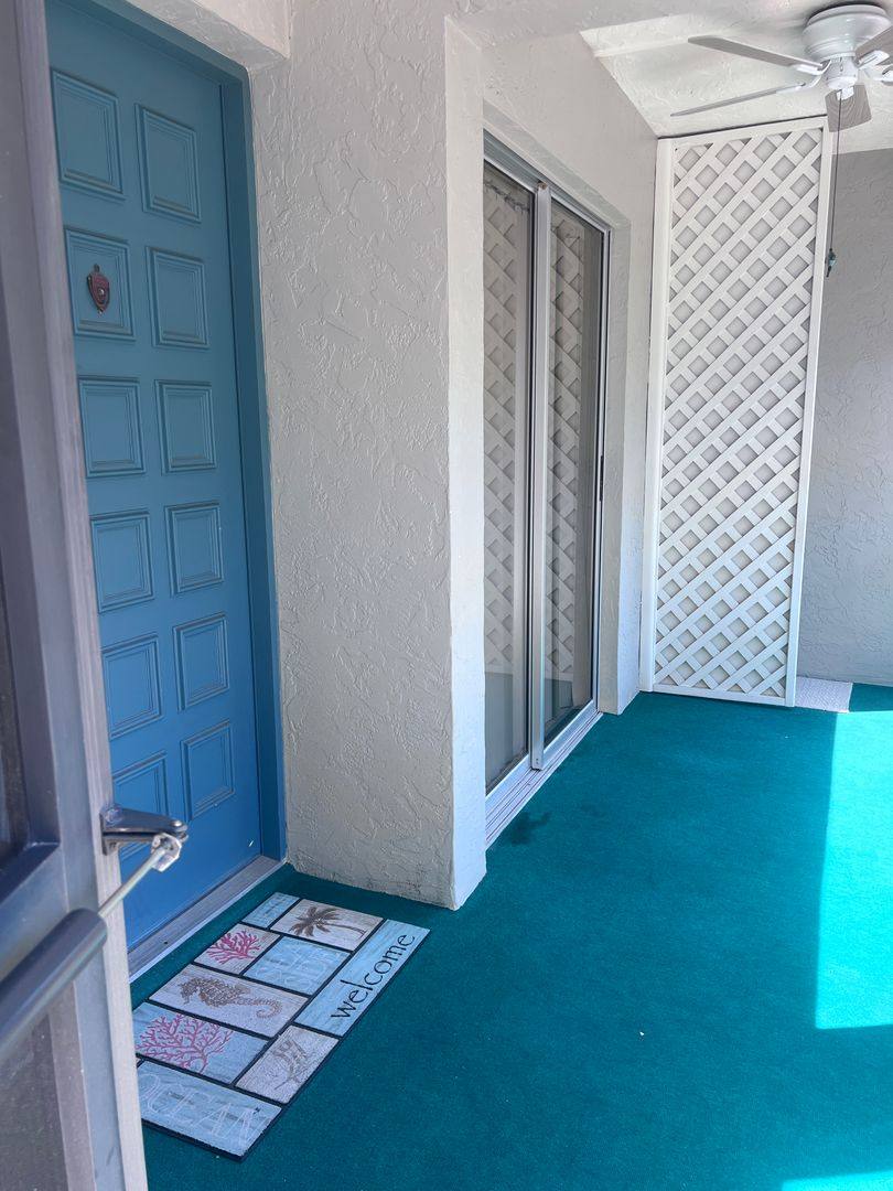 Condo for rent at 1504 Pine Lake Dr, Venice, FL 34285