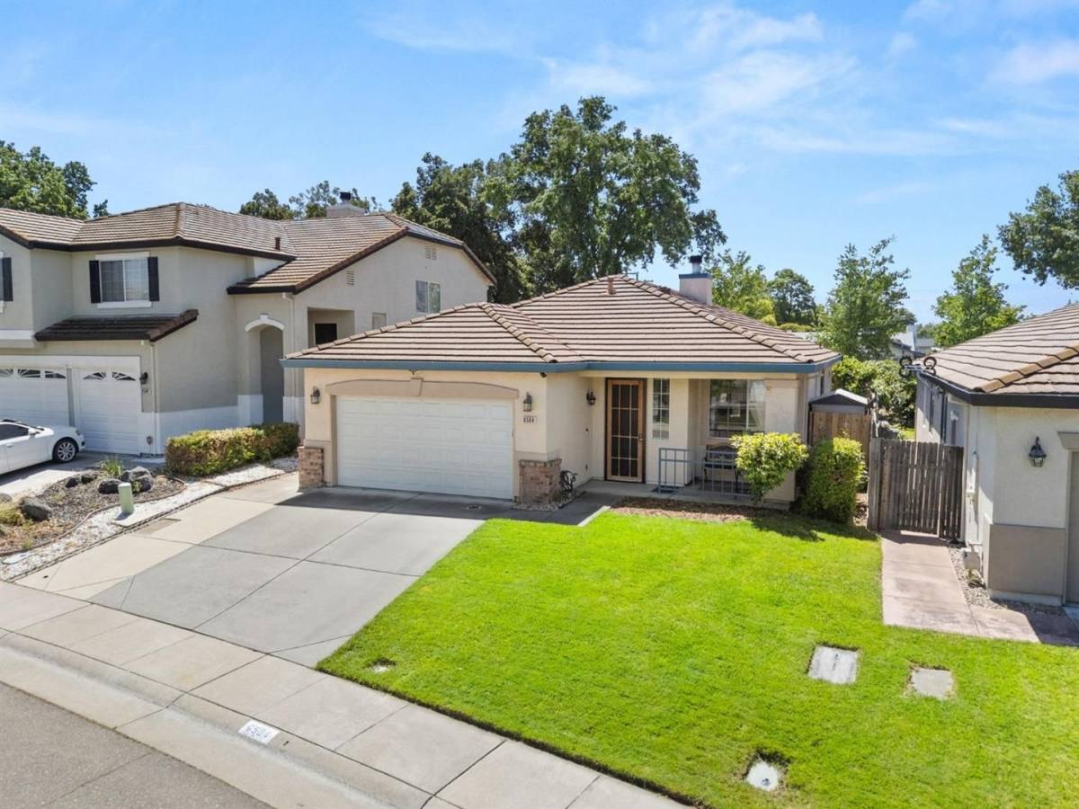 House for rent at 6504 Trailride Way, Citrus Heights, CA 95621