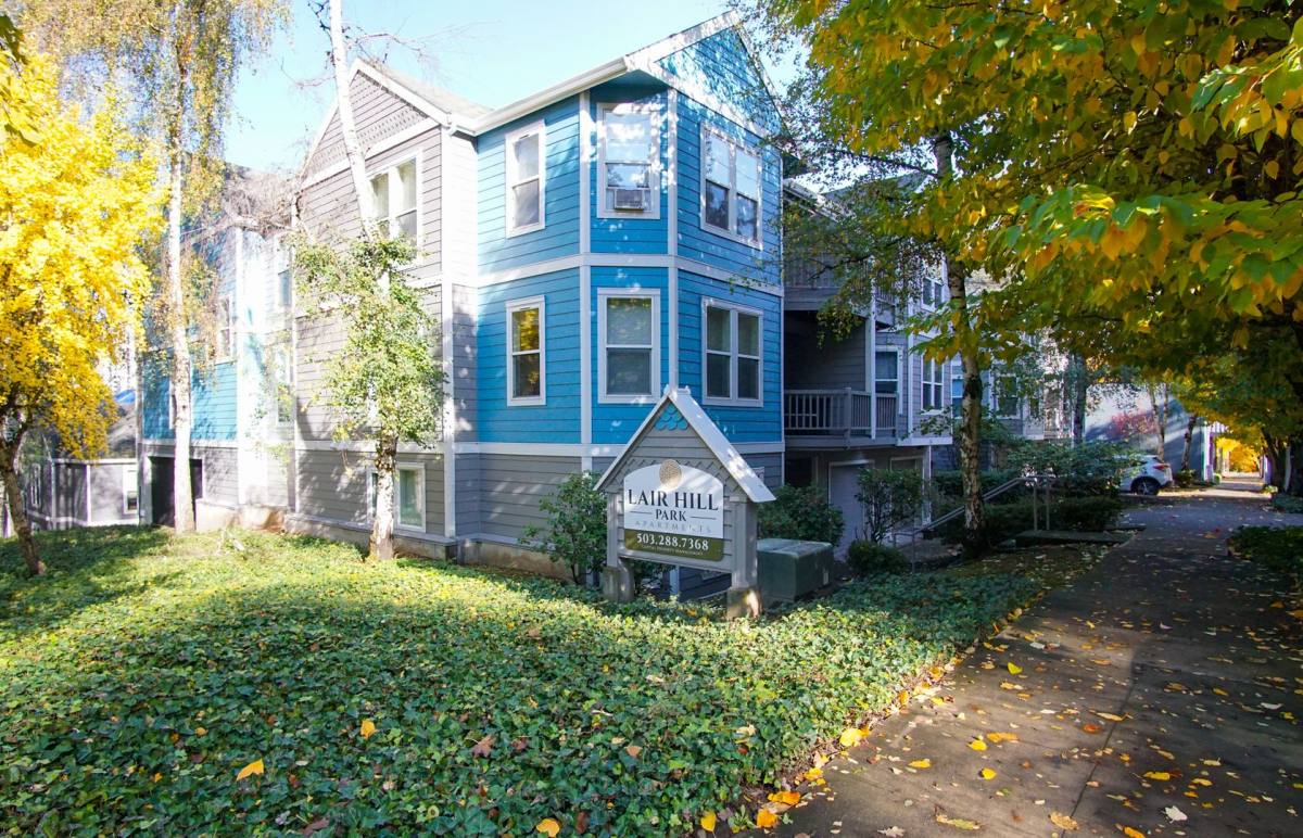 Apartment for rent at 235 SW Hooker St, Portland, OR 97201