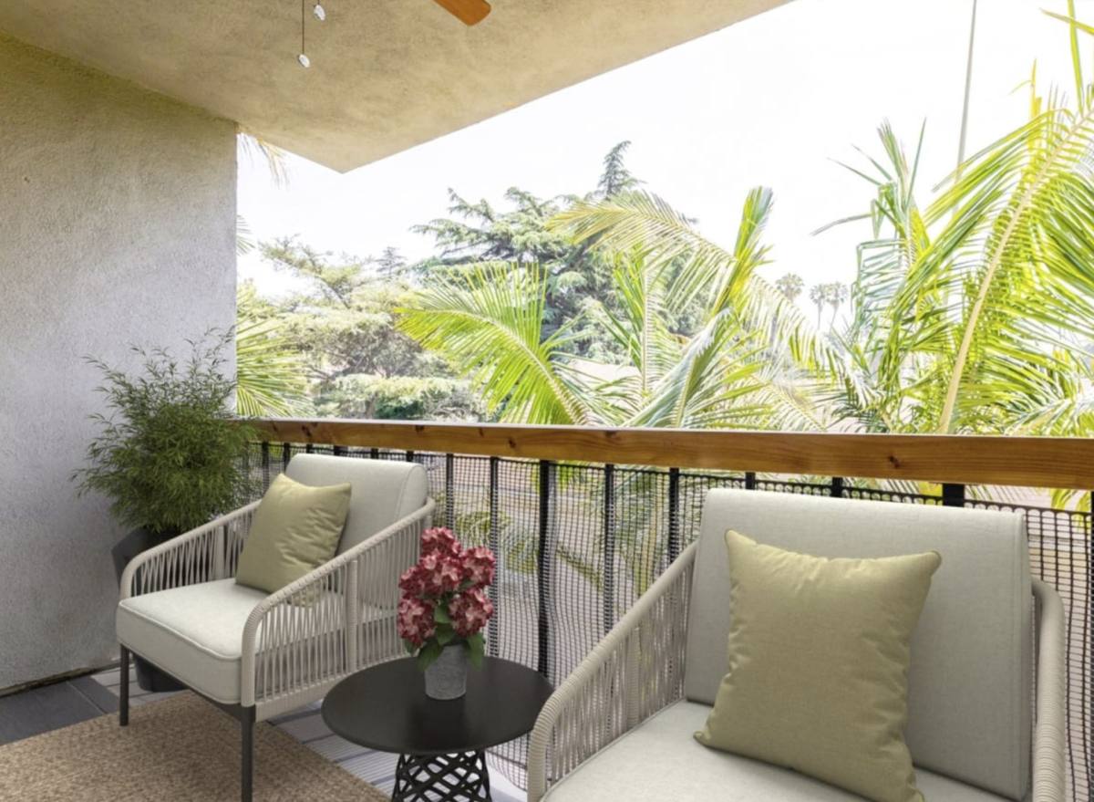Apartment for rent at 4646 Los Feliz Blvd, Los Angeles, CA 90027