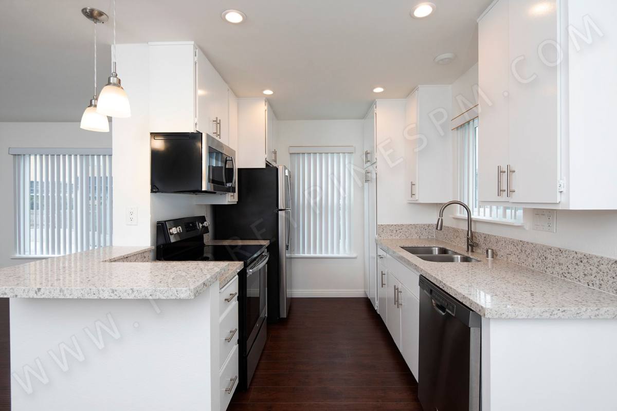 Apartment for rent at 4021 Richmond St, San Diego, CA 92103