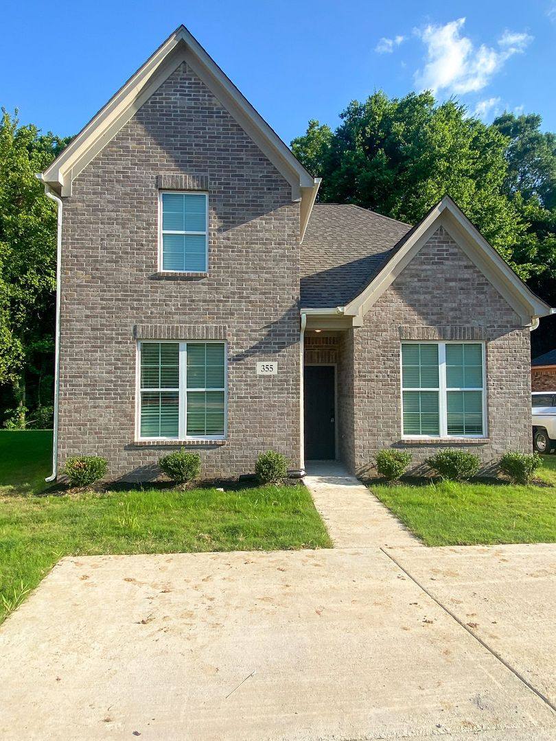 House for rent at 355 Darrell Cove, Hernando, MS 38632