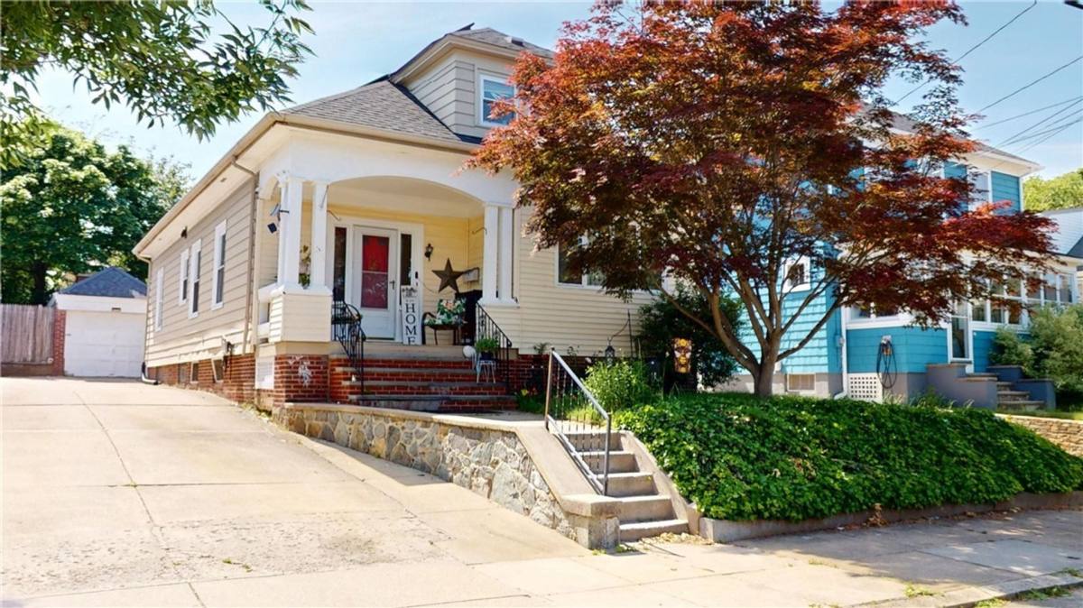 House for rent at 36 Lindy Ave, Providence, RI 02908