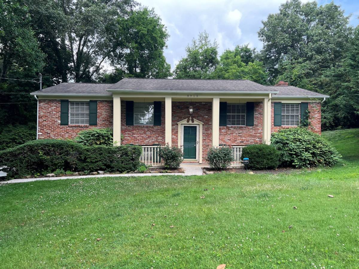 House for rent at 8915 Ripon Circle, Knoxville, TN 37923
