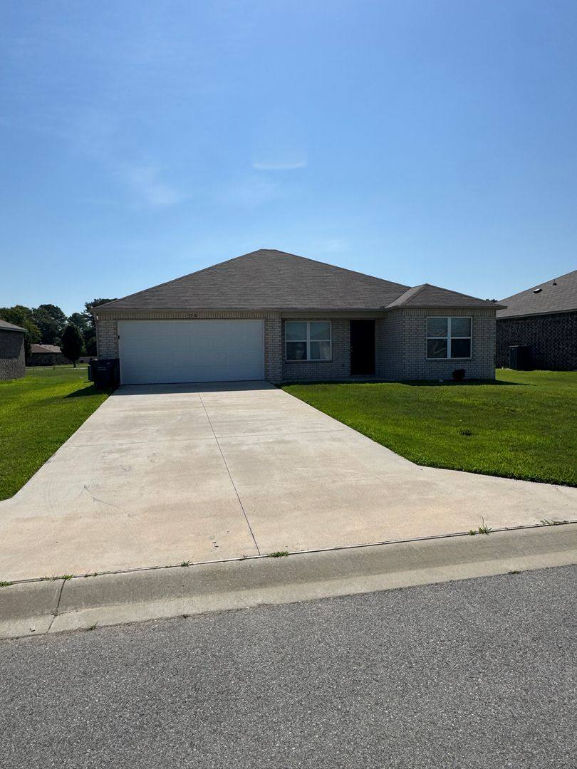 3710 Keeneland Dr, Jonesboro, AR 72404