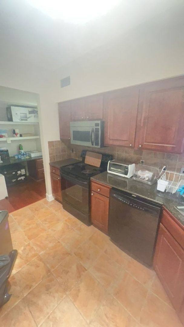 Apartment for rent at 7701 Rialto Blvd, Austin, TX 78735
