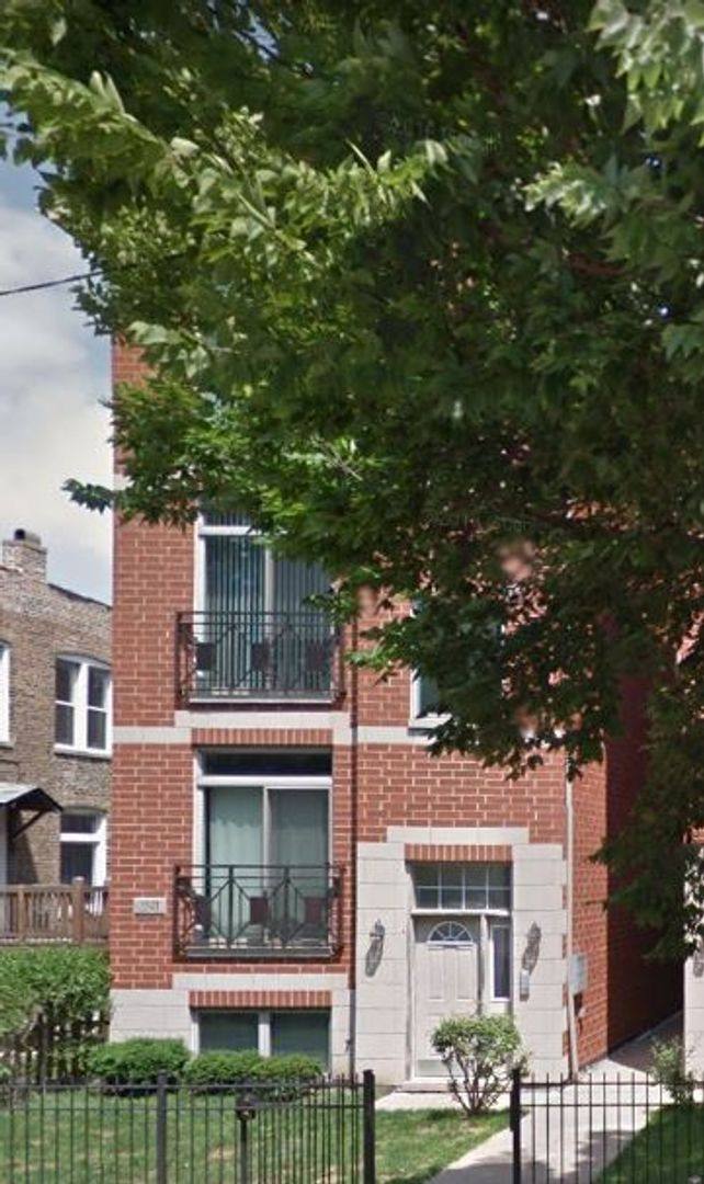 Apartment for rent at 3543 S Hamilton, Chicago, IL 60609