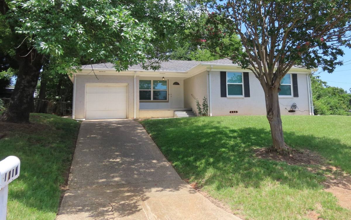 House for rent at 1407 Goliad St, Tyler, TX 75701