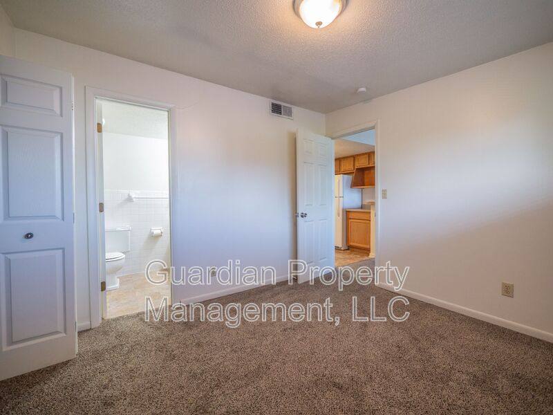 Apartment for rent at 1121 N College Dr #46, Maryville, MO 64468