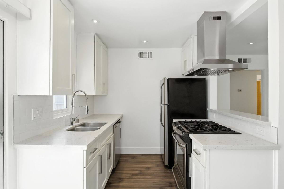 Apartment for rent at 620 S Thornhill Rd, Palm Springs, CA 92264
