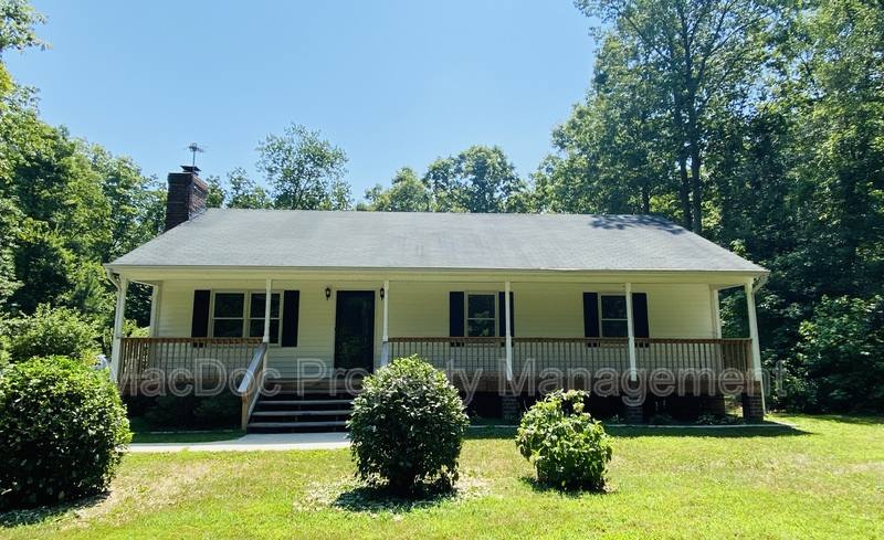 House for rent at 28341 Edgar Rd, Ruther Glen, VA 22546