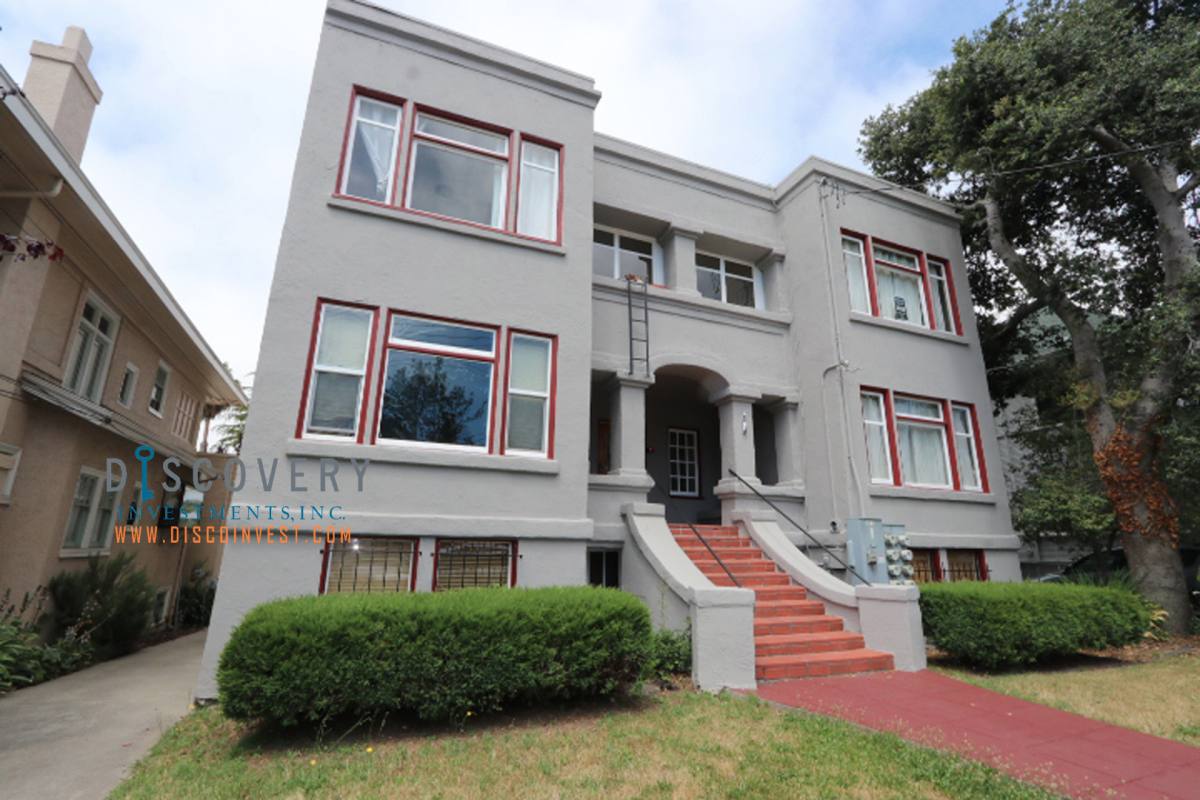 Apartment for rent at 2814 College Ave, Berkeley, CA 94705