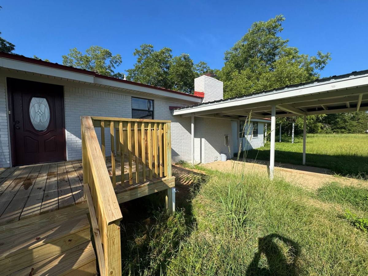 House for rent at 1216 Reeves Rd, Baker, FL 32531