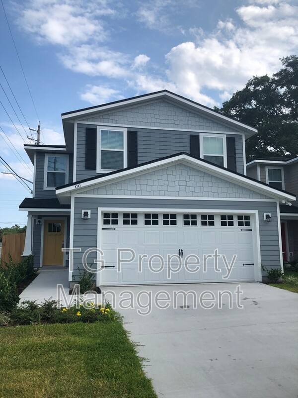 House for rent at 8101 Oden Ave, Jacksonville, FL 32216