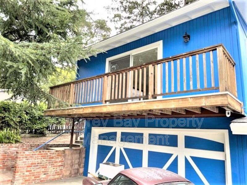 House for rent at 25383 Flanders Dr, Carmel, CA 93923
