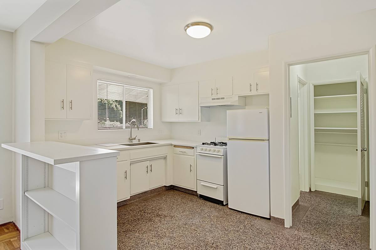 Apartment for rent at 216 N Milpas St, Santa Barbara, CA 93103