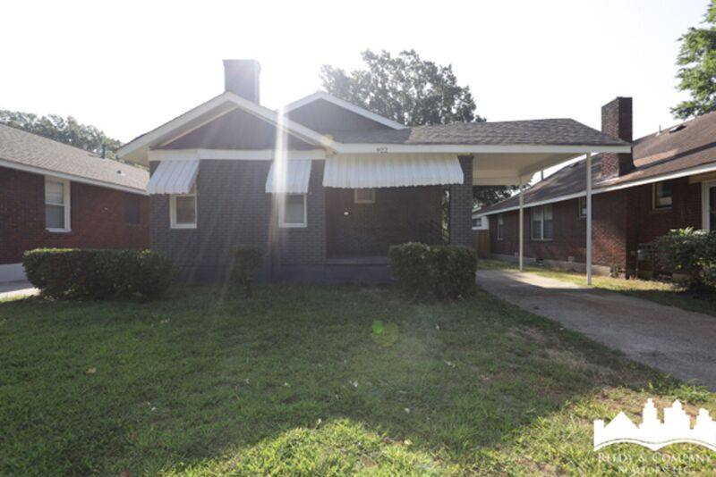 House for rent at 922 Garland St, Memphis, TN 38107