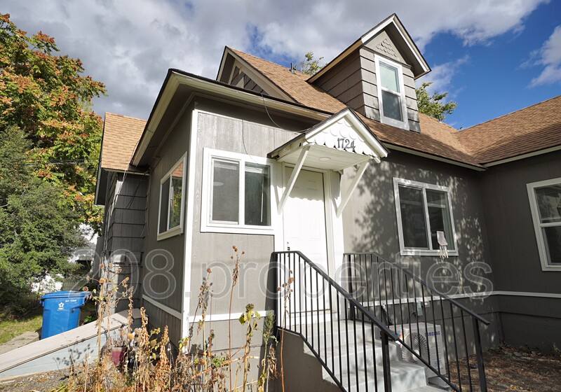 House for rent at 1724 6th St S, Nampa, ID 83651