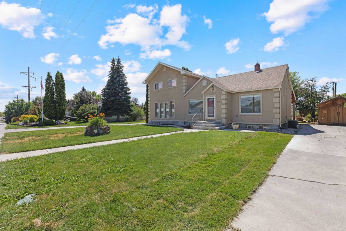 House for rent at 204 S 5th W, Rexburg, ID 83440