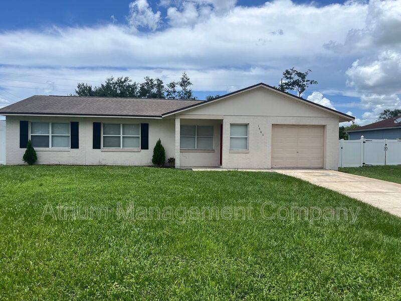 House for rent at 1500 Coronet Dr, Deltona, FL 32725