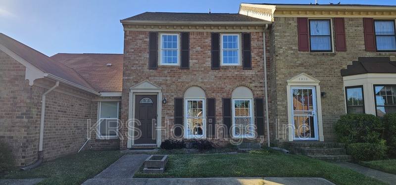 Townhouse for rent at 4812 Oldwick Court, Virginia Beach, VA 23462