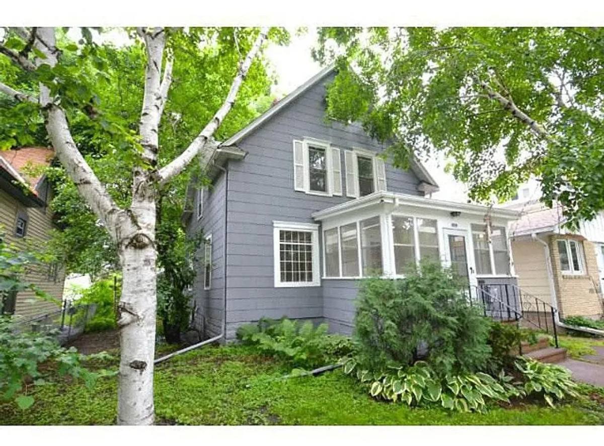 House for rent at 1039 23rd Ave SE, Minneapolis, MN 55414