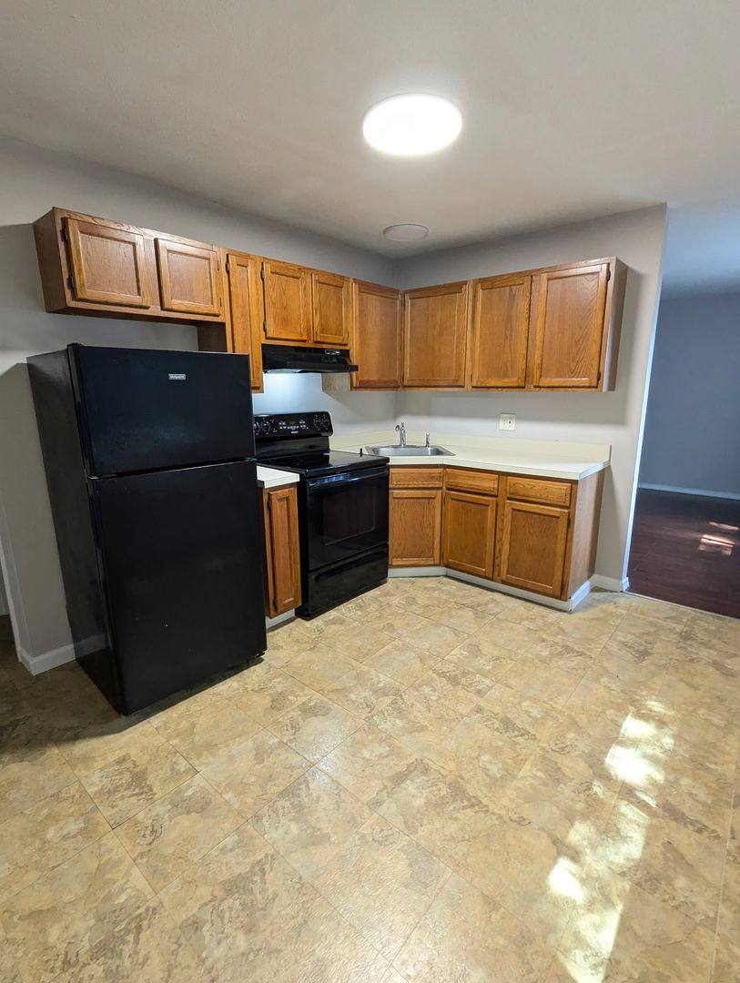 Apartment for rent at 86 76 Sherman Ave, Waterbury, CT 06705