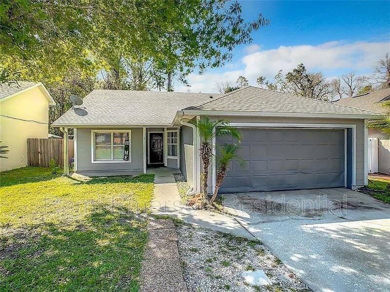 House for rent at 170 Kelly Circle, Sanford, FL 32773