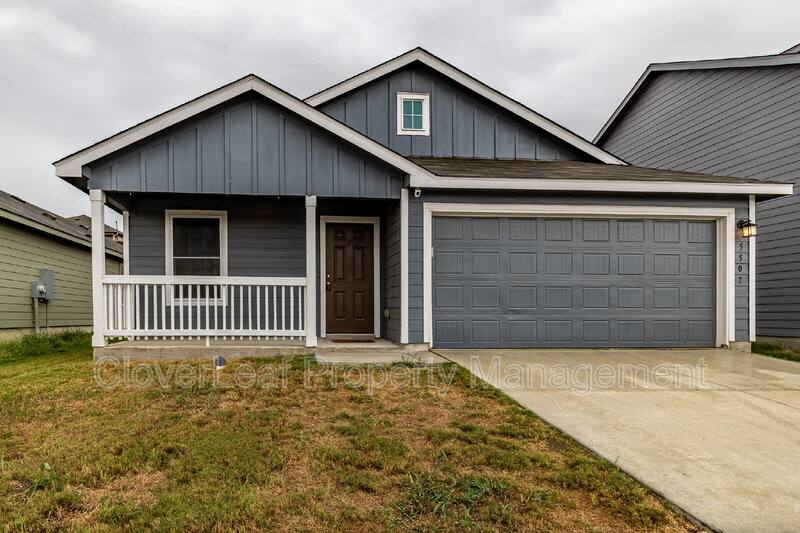House for rent at 5507 Basil Chase, Saint Hedwig, TX 78152