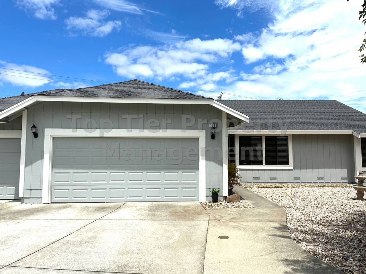 House for rent at 129 Julian Way, Pleasant Hill, CA 94523