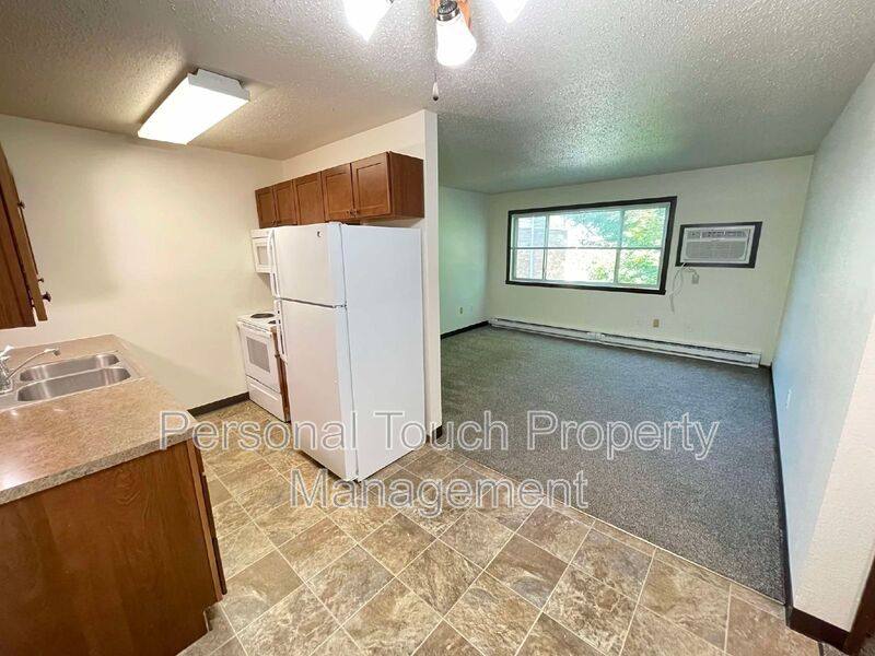 Apartment for rent at 1445 W Gateway Circle S #34, Fargo, ND 58103
