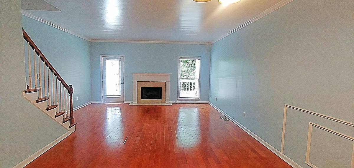 Townhouse for rent at 1731 Ashwood Lane, Birmingham, AL 35209