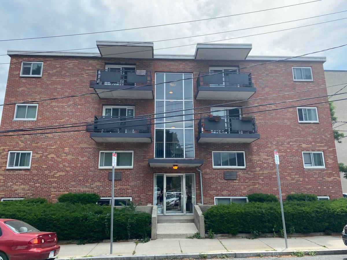 Apartment for rent at 15 Euston Rd, Brighton, MA 02135