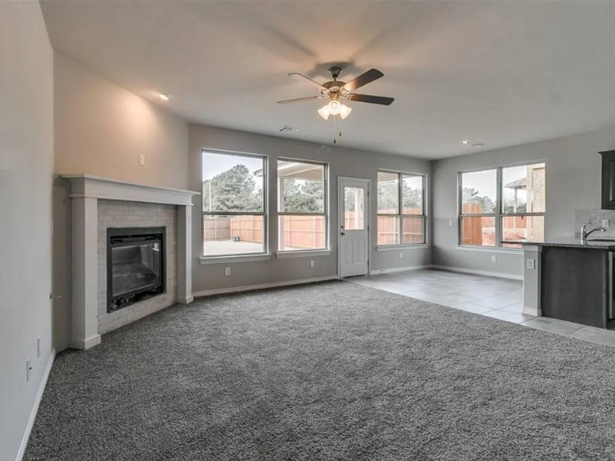 House for rent at 11224 SW 36th St, Yukon, OK 73099