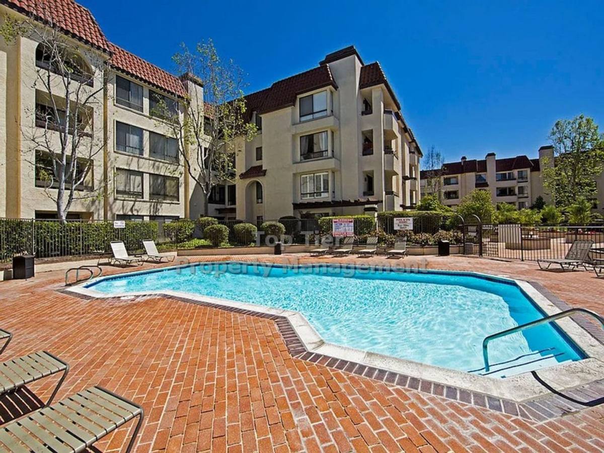 Apartment for rent at 5875 Friars Rd, San Diego, CA 92110