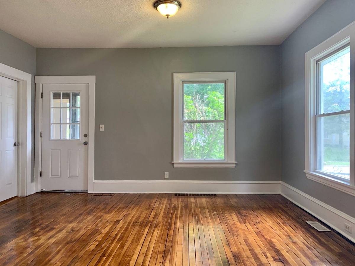 House for rent at 3511 Colfax Ave N, Minneapolis, MN 55412