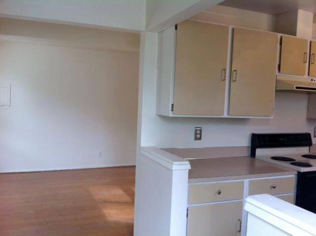 Apartment for rent at 325 Bertha Ave, Bremerton, WA 98312