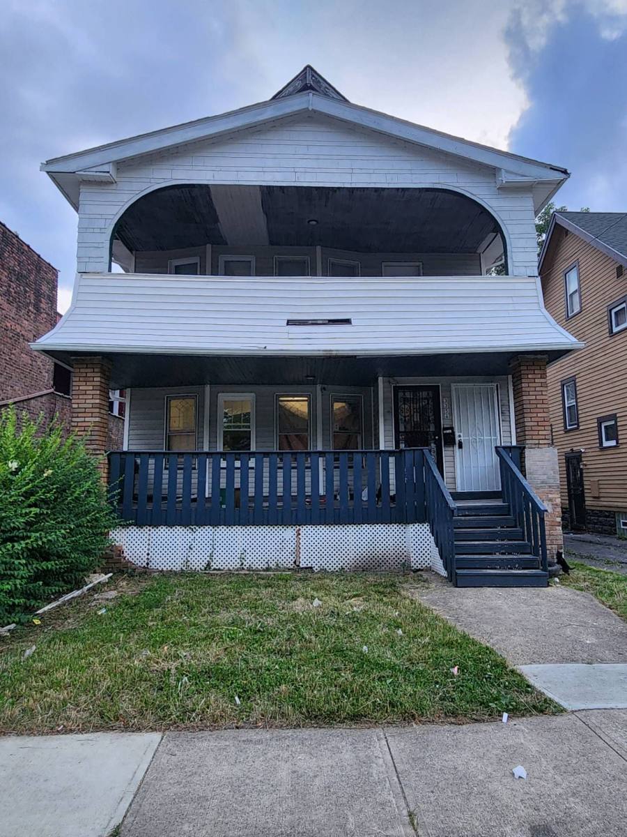 Apartment for rent at 3358 E 145 St, Cleveland, OH 44120