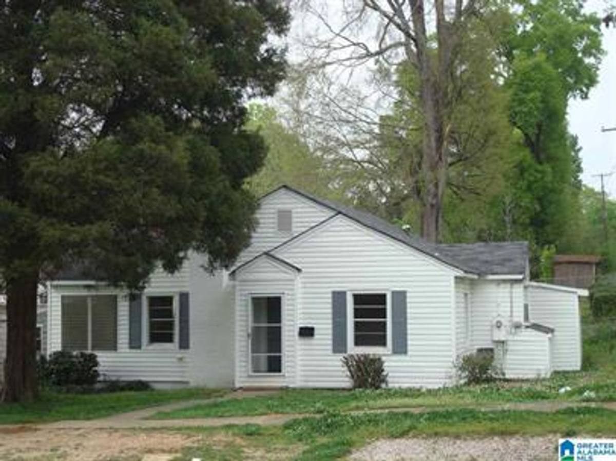 House for rent at 203 85th St S, Birmingham, AL 35206